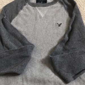 American eagle sweater